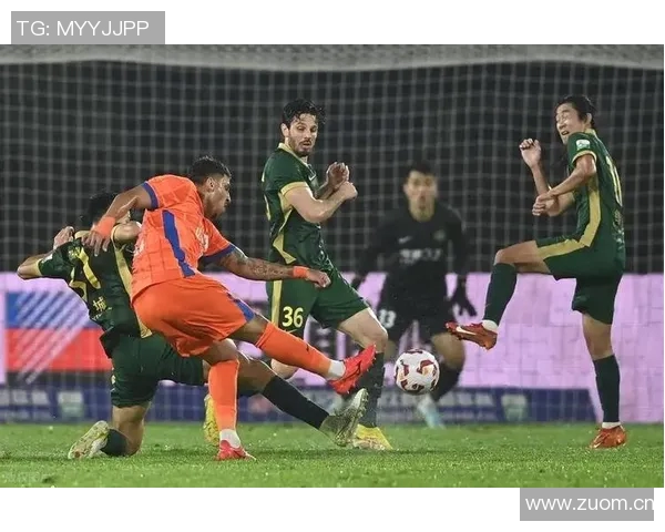 光速扳平瞬间浙江队洛佩斯失误助攻卡列洛进球战平泰山