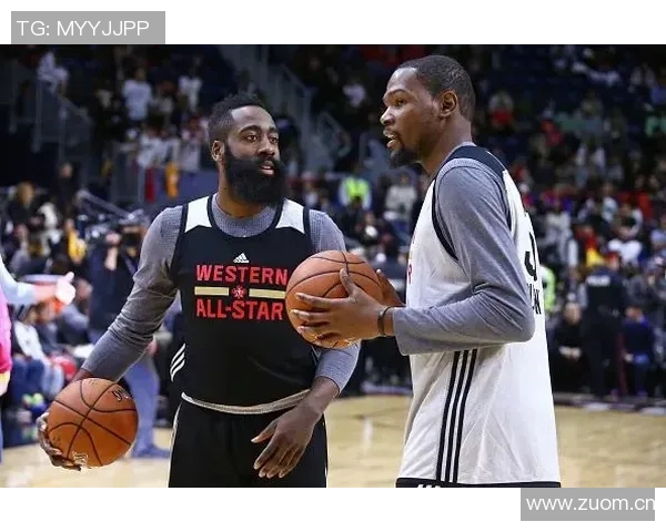 哈登称小卡夏季苦练展现侵略性已恢复赛季最佳状态