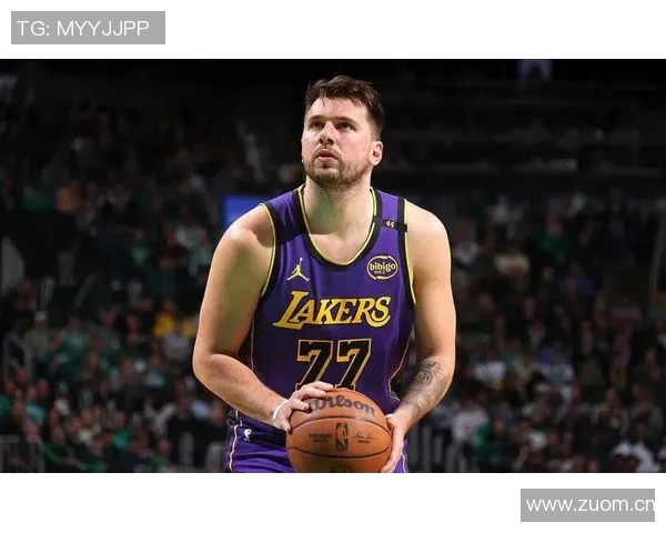 里夫斯幽默点评东契奇成长之路期待他早日成熟展现更强实力