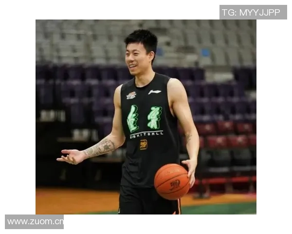 上海男篮兵强马壮王哲林张镇麟洛夫顿古德温弗格领衔全力冲击新赛季 上海男篮兵强马壮王哲林张镇麟洛夫顿古德温弗格领衔全力冲击新赛季