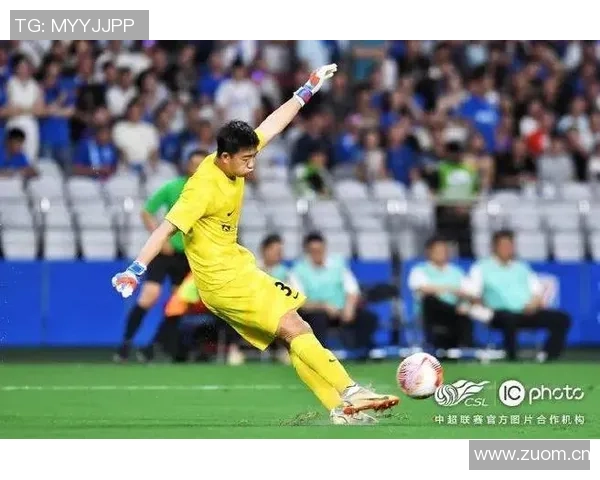 云南玉昆有望引进28岁上海申花门将鲍亚雄加盟新赛季阵容 云南玉昆有望引进28岁上海申花门将鲍亚雄加盟新赛季阵容